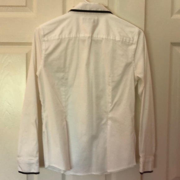 Classy white and black button down - Picture 5 of 5